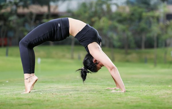 How Can UK Businesses Adapt to New Trends?